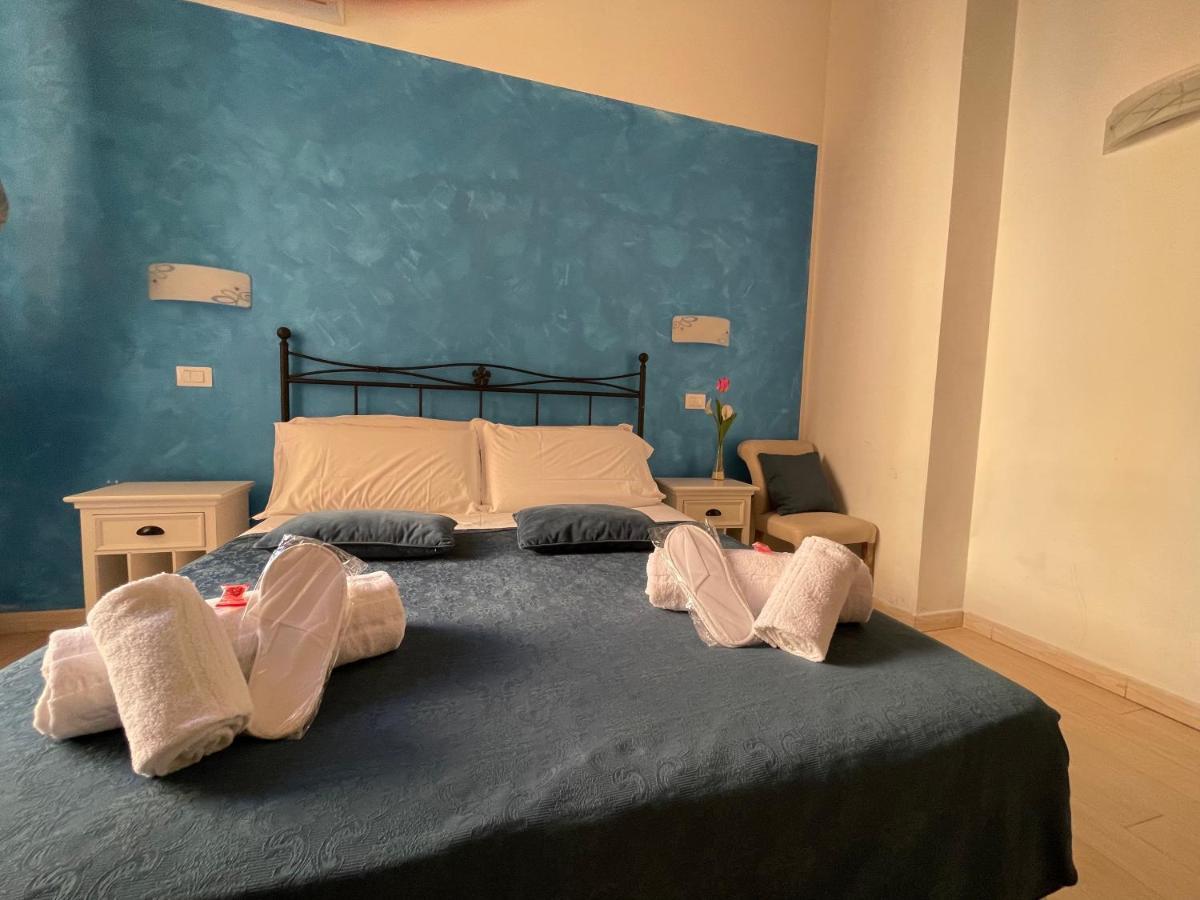 Ad Cavour Luxury Rooms - By Ad Roma Buitenkant foto