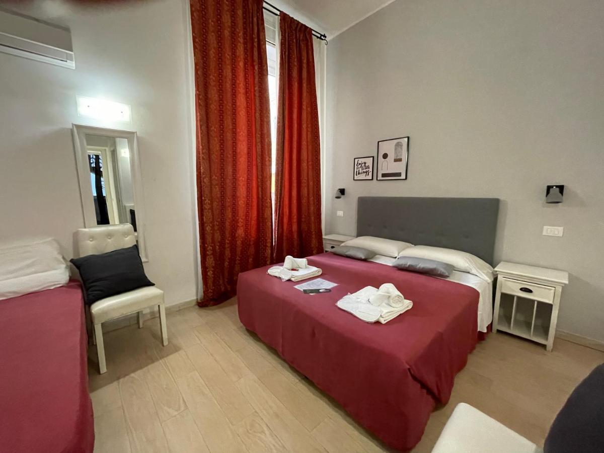 Ad Cavour Luxury Rooms - By Ad Roma Buitenkant foto