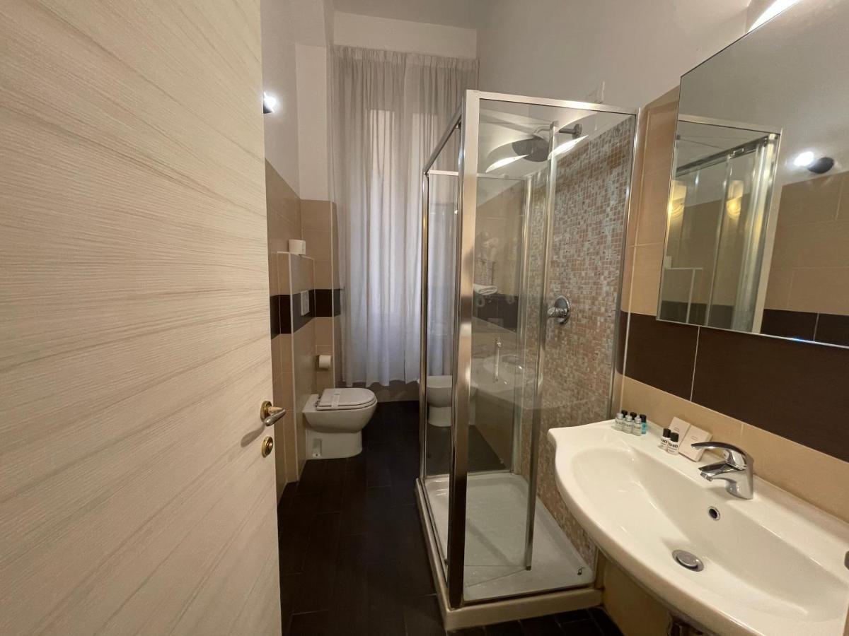 Ad Cavour Luxury Rooms - By Ad Roma Buitenkant foto