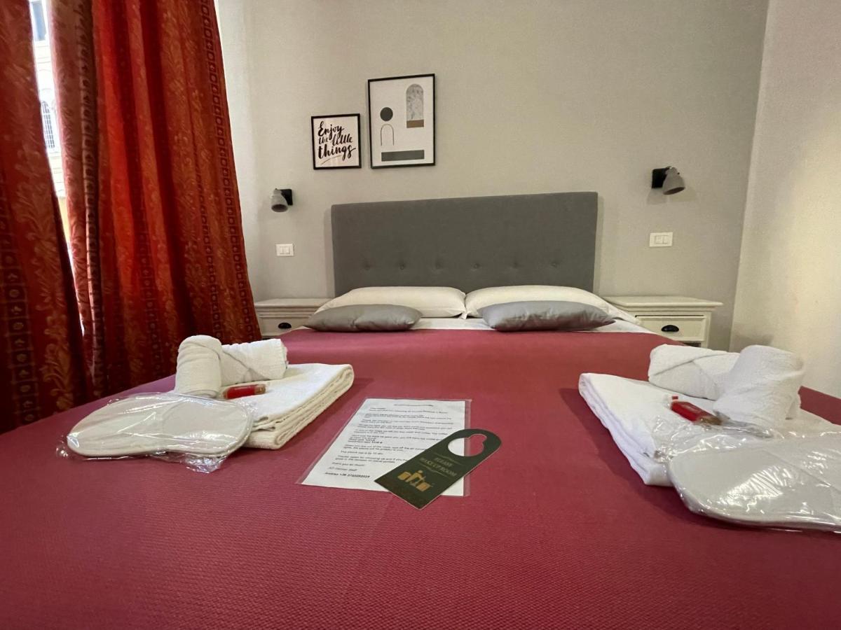 Ad Cavour Luxury Rooms - By Ad Roma Buitenkant foto