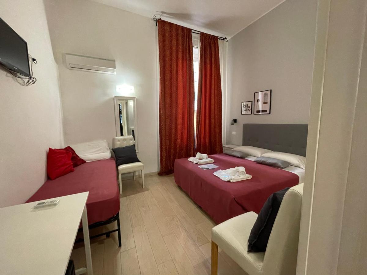 Ad Cavour Luxury Rooms - By Ad Roma Buitenkant foto