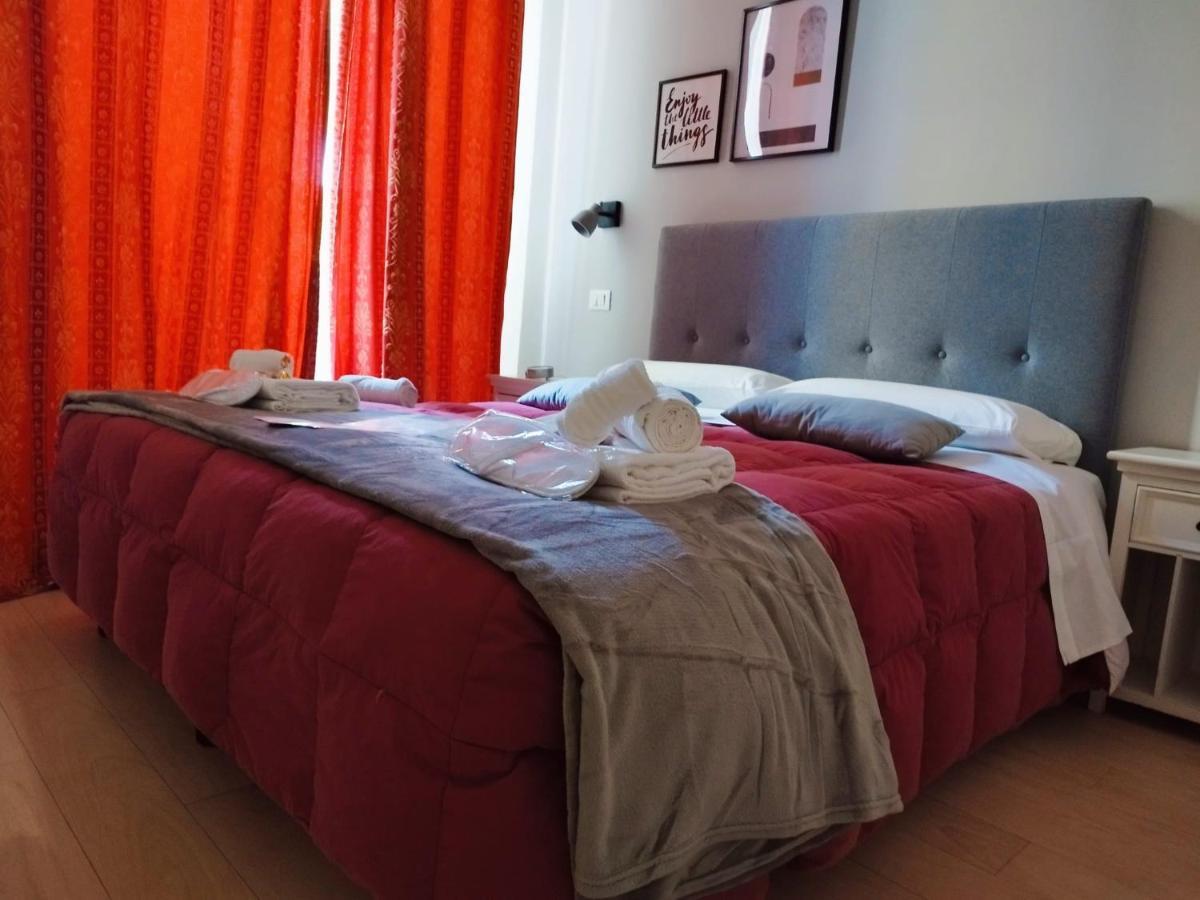 Ad Cavour Luxury Rooms - By Ad Roma Buitenkant foto