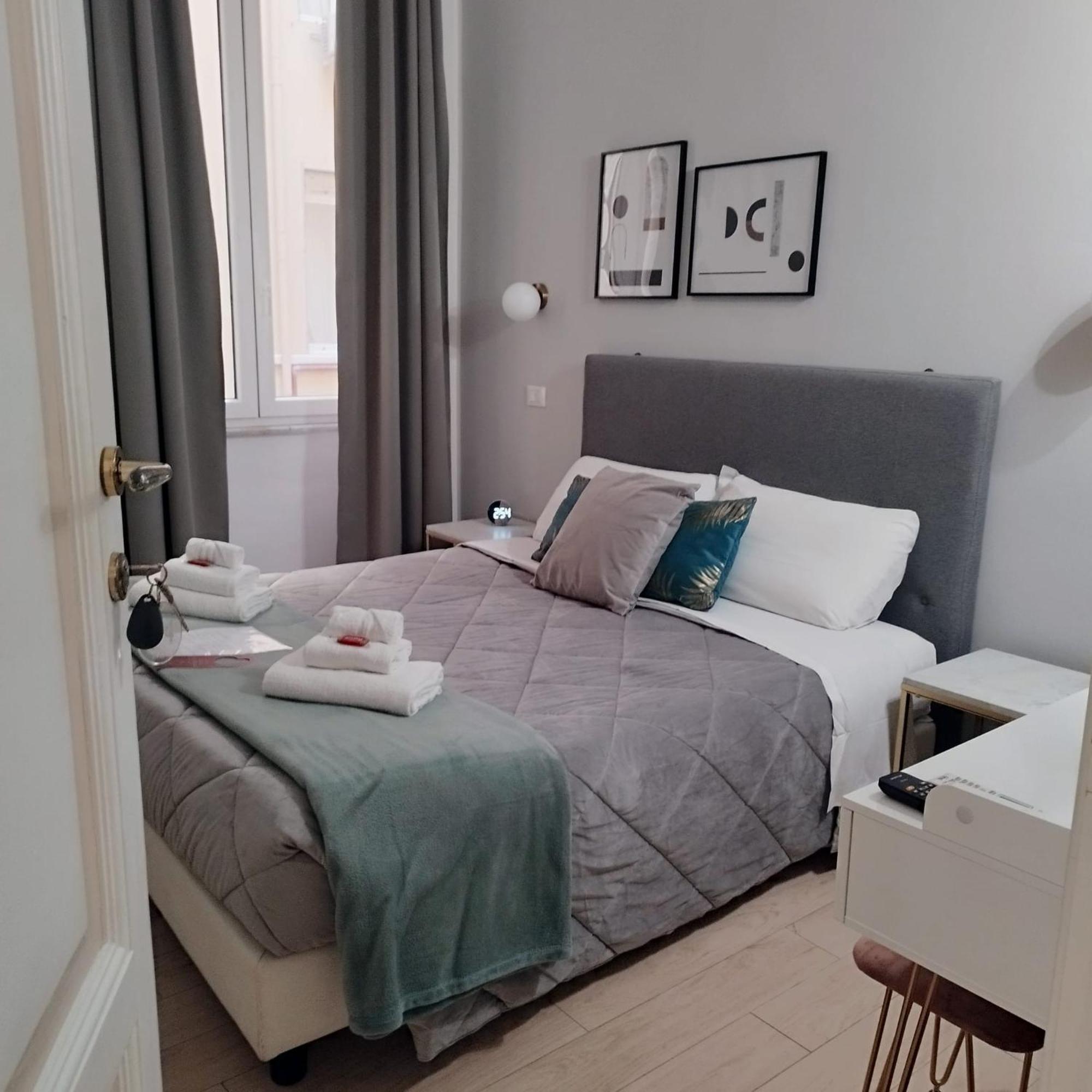 Ad Cavour Luxury Rooms - By Ad Roma Buitenkant foto