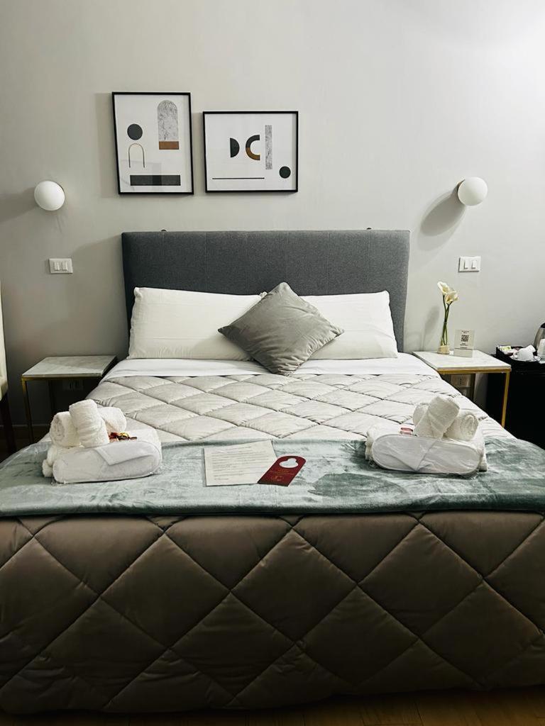 Ad Cavour Luxury Rooms - By Ad Roma Kamer foto